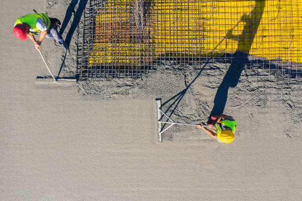 Best Concrete Pool Decks in Elwood, IL